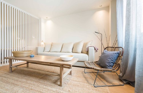 Palos de la Frontera Apartment | The Double Loft | Designer Loft for 4 Next to Atocha