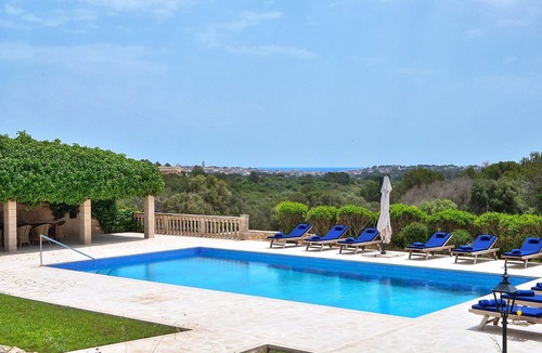 Manacor Villa | Thrilling Mallorca Villa | Villa Ogden | 8 Bedrooms | Spacious Furnished