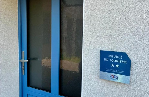 Langres Apartment | Tiny room