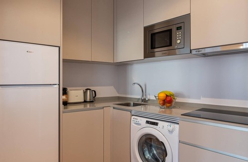 Embajadores Apartment | Tirso de Molina - Studio