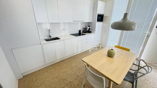 Playa de San Juan Apartment | Torre San Jordi II