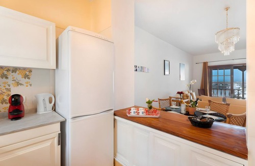 Los Gigantes Apartment | Vacation Apartment 'Beautiful Apart Acantilado 2bed' with Sea View, Private Terrace and Wi-Fi