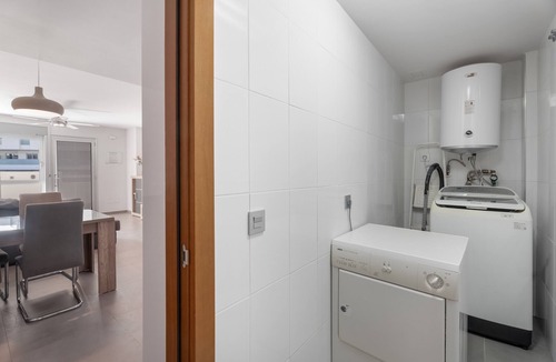 Granadilla de Abona Apartment | Vacation Apartment 'Terraza y Mar Stay' with Sea View, Wi-Fi, and Air Conditioning