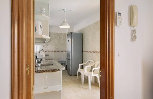 Cabo Blanco Apartment | Vacation Apartment 'Ático Garajonay' with Mountain Views, Wi-Fi and Air Conditioning