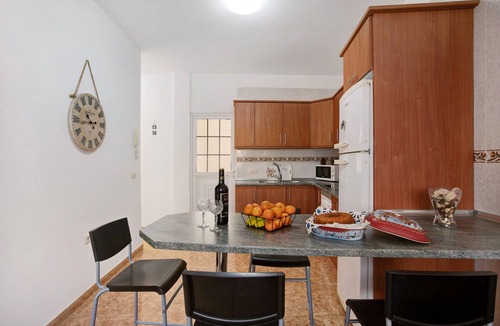 Los Gavilanes Apartment | Vacation Apartment 'Las Arenas Medio' with Wi-Fi