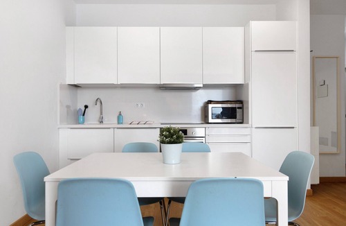 Telde Apartment | Vacation Apartment 'Suite Playa Y Mar - Sea View' with Balcony, Wi-Fi and Air Conditioning
