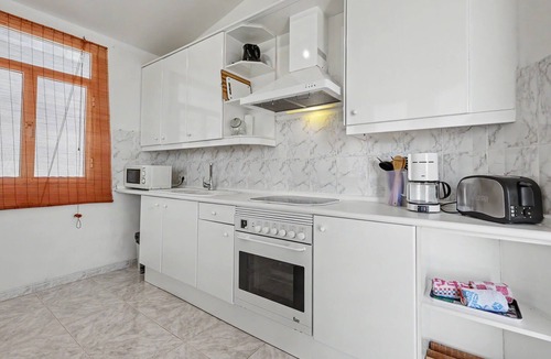 Tarajalejo Apartment | Vacation Apartment 'Villa Gabriela' with Sea View, Private Terrace and Wi-Fi