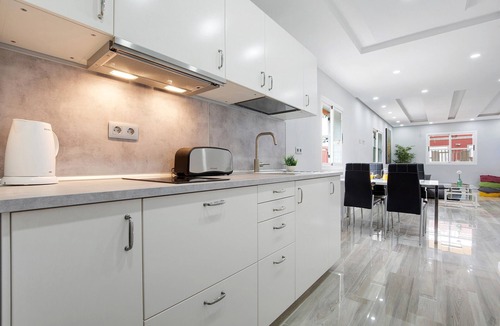 Puerto del Rosario Apartment | Vacation Home "7 Dioses" close to the Sea with Wi-Fi