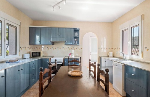 Arnella House | Vacation home Blake by Interhome