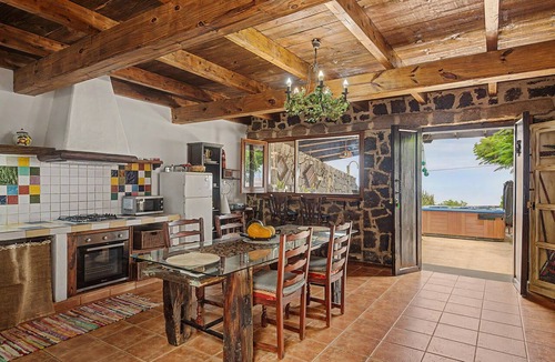Macher House | Vacation Home 'Casa Tabobo 2 Bedroom Rural House' with Sea View, Private Terrace and Wi-Fi