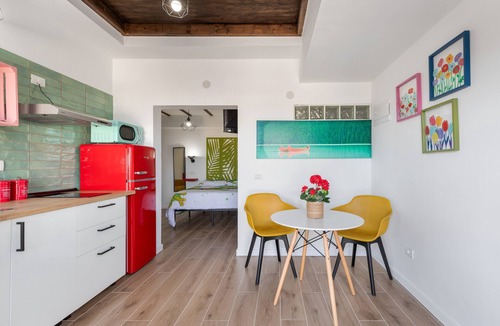 Telde House | Vacation Home 'Loft Limami' with Sea View, Wi-Fi and Air Conditioning