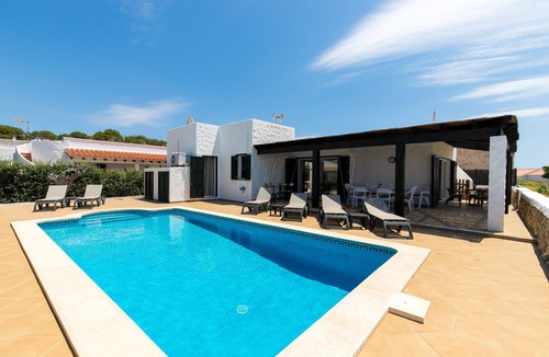 Binibeca House | Vacation Home "Pura Vida" with Sea View, Private Heated Pool and Wi-Fi