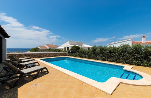 Binibeca House | Vacation Home "Pura Vida" with Sea View, Private Heated Pool and Wi-Fi