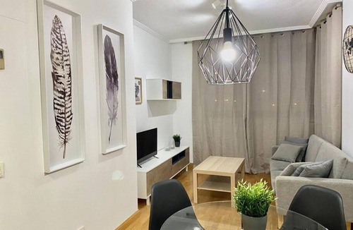Villa de Vallecas Apartment | Valleca Tren Sierra Guadalupe 2 (1 bedroom apartment)