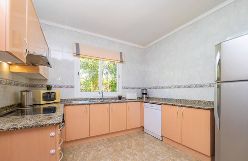 Crestatx Villa | VILA GARBALLÓ - Fantastic country house with private pool and free WiFi.