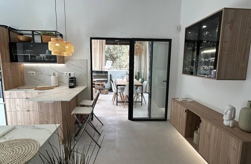 Calo de Sant Agusti House | Villa 150M from the beach in the best area of ​Mitjorn-FREE WIFI, AIR CONDITIONING