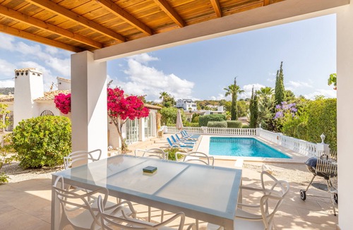 Casas de Torrat Villa | Villa Andes with Sea View, Pool, Wi-Fi & Garden