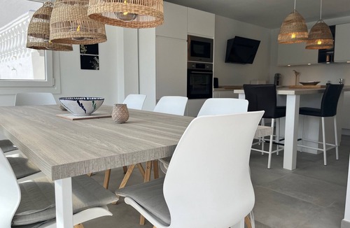 Chimenea Villa | Villa Avec Piscine 8X4 à Nerja Pour 8 Personnes, Proche de la Plage