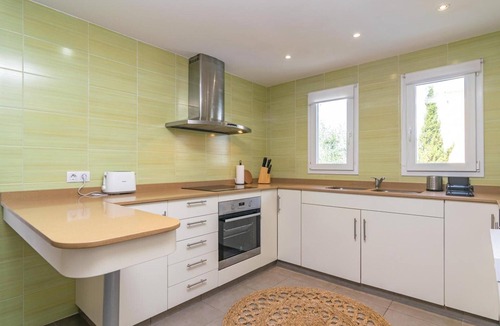 Felanitx Villa | Villa 'Blanca' with Private Pool, Wi-Fi and Air Conditioning