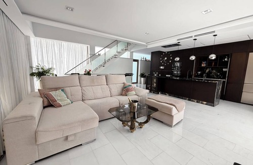 Orihuela Costa Ski Chalet | Villa Capitan — private pool, 2 saunas, and a spa next to the Villamartín Golf Course