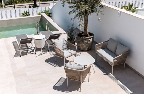 Torre del Mar Villa | Villa 'Casa Blanca' with Sea View, Wi-Fi and Air Conditioning