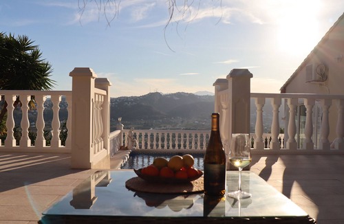 Pedreguer Villa | Villa Casa Deusueño - 3 bedroom & bathroom, with WiFi, AC in wonderful La Sella