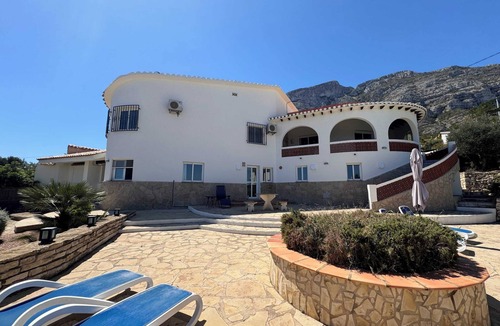 Denia Old Town Villa | Villa Clara Summary: