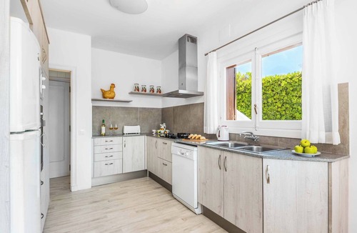 Punta Prima Villa | Villa Fantasia - Four Bedroom Villa, Sleeps 9