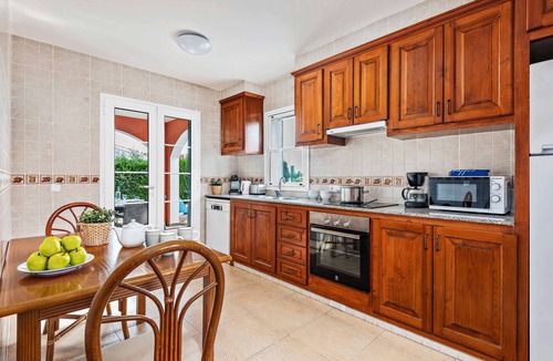 Serpentona Villa | Villa Galdana Rosa - Four Bedroom Villa, Sleeps 8