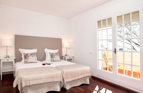 Sant Just Desvern Villa | Villa Gaudi - 620 square meter villa with 6 bedrooms in the top of a hill
