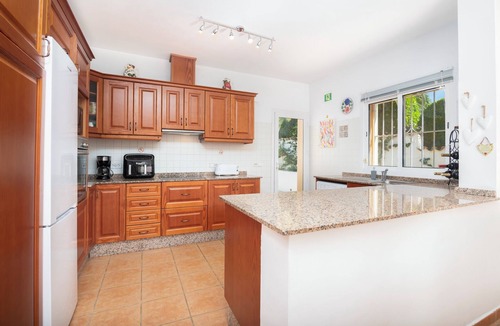 Moravit Villa | Villa Gredos - villa with large pool