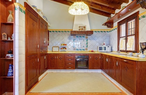 Frigiliana Villa | Villa Loli - Three Bedroom Villa, Sleeps 6