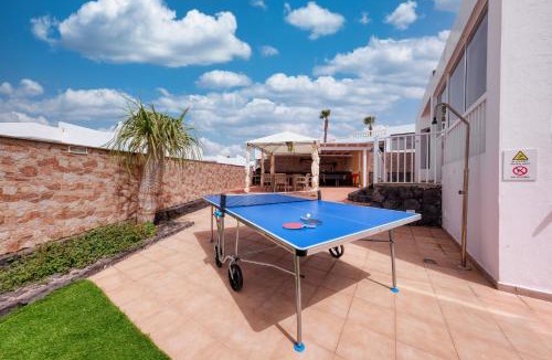 Playa Blanca Villa | Villa Maria - Pool, Ping pong and Billiard - 10min from the Beach By Lanzarote Vacation Homes
