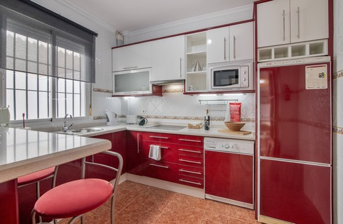 Ayamonte House | Villa 'Marília' with Private Terrace, Wi-Fi and Air Conditioning