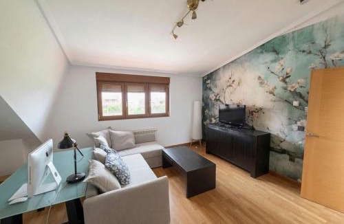 Condres House | Villa Marinera - En urbanización con jardines y piscinas