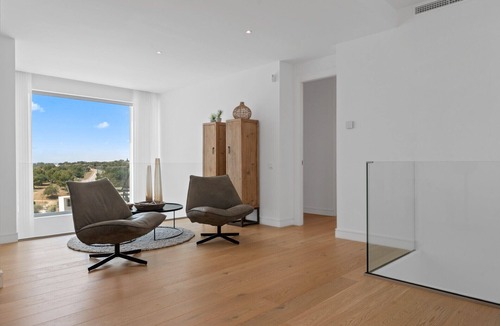 Marbella Villa | Villa 'Mariposa' with Sea Views, Wi-Fi, and Air Conditioning