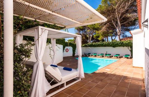Cala'n Bosch Villa | Villa Menorca Raquel by Mauter Villas