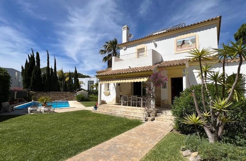 Cabo Roche Villa | Villa Migusto - Fantastic family holiday home with private pool in quiet location