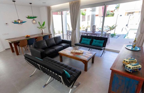 Sonnenland House | Villa Palm Breeze
