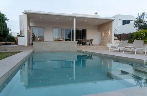 Punta Grossa Villa | VILLA PETRA ARENAL D'en CASTELL