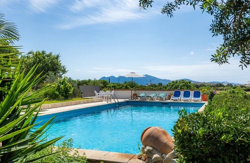 Cala Carbo Villa | Villa Piedra with Fantastic Garden, Pool, Mountain View, Air Conditioning & Wi-Fi; Parking Available