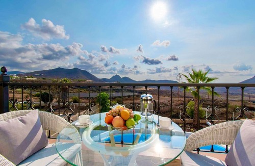 Chayofa Villa | Villa Simona by Tenerife Villas Online Co Uk
