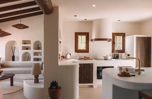 Benissa Coast Villa | Villa 'The Jazz Boutique' with Sea View, Wi-Fi and Air Conditioning