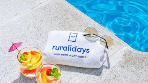Velez-Malaga House | Villa Torium Vélez-Málaga by Ruralidays