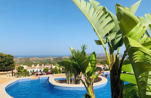Polop House | Villa with pool at the foot of Mount Ponoig