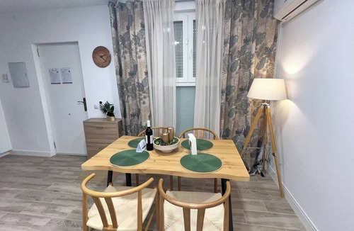 Villa de Vallecas Apartment | Villamadrid Home 2, ideal for families, 2 vacation apartments, 7 min. from the metro.