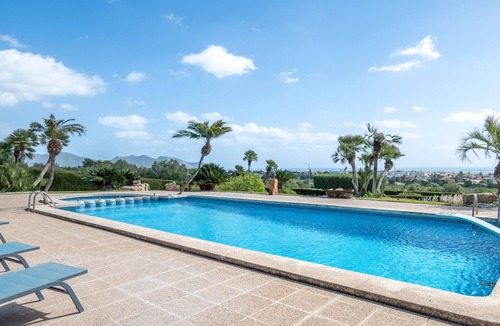 Son Servera House | Villas2meet Na Penyal 7 – Villa con piscina privada y vistas panorámicas en Cala Millor
