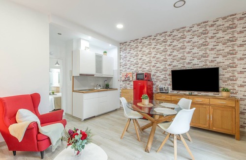 Melenara Apartment | Vistasmelenara 2 by Canariapartment: sea views, balcony and Wi-Fi