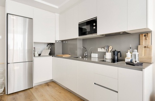 Pradollano Apartment | 'Vistasur On the Slopes S Nevada' Apartment with Mountain Views, Ideal for Cyclists & Wi-Fi