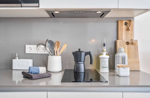 Pradollano Apartment | 'Vistasur On the Slopes S Nevada' Apartment with Mountain Views, Ideal for Cyclists & Wi-Fi